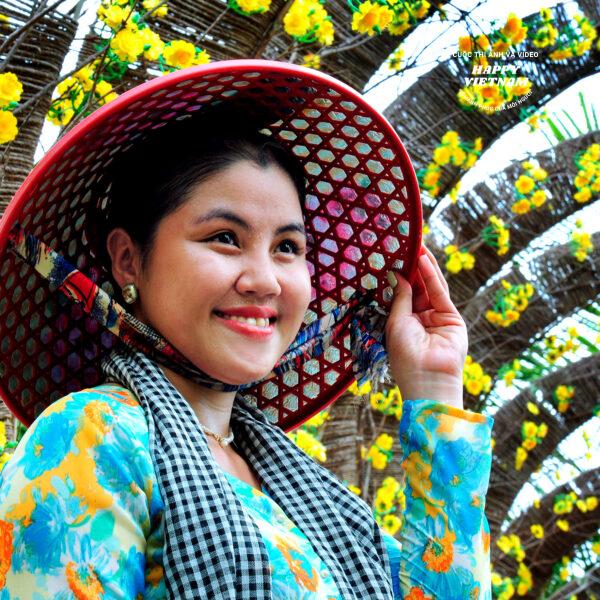 Thiếu Nữ